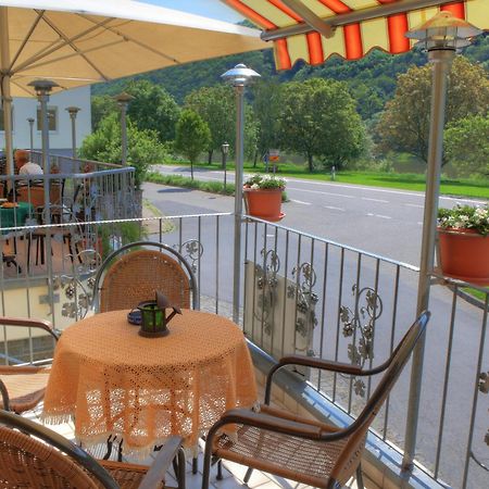 Hotel Moselterrasse Ediger-Eller Exteriér fotografie